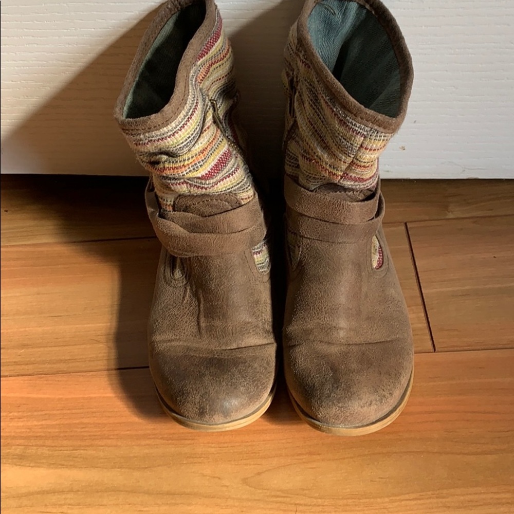 Roxy boots